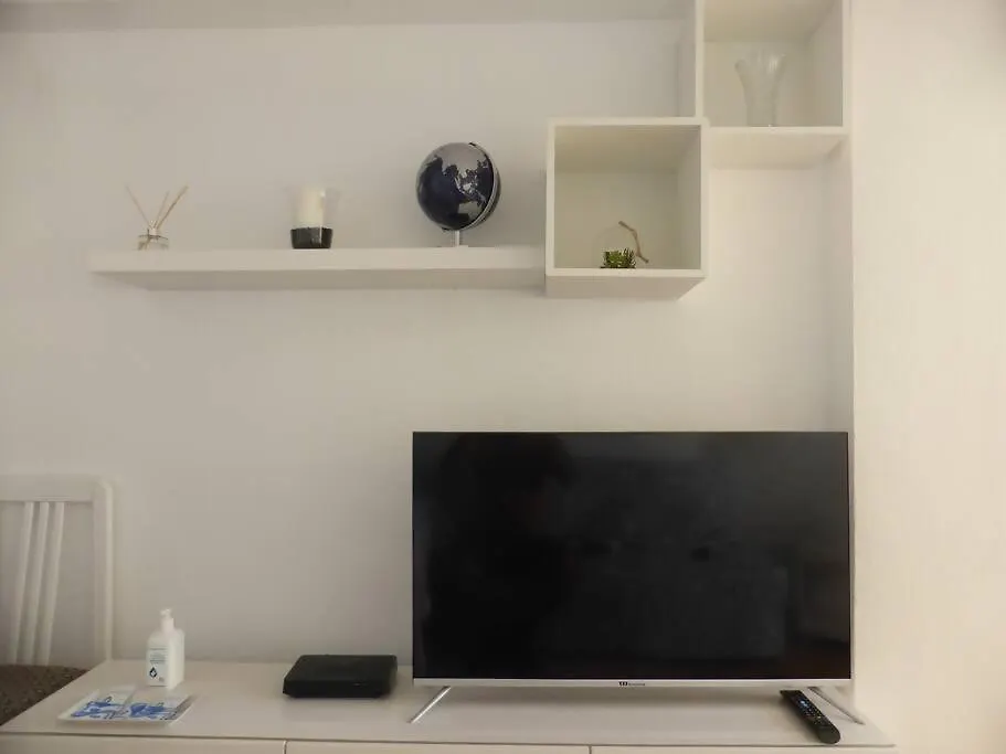 Apartment Estudio Nefeli Primera Linea Playa Amazing Views Benalmadena